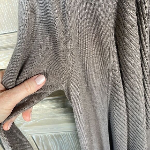 Diane Von Furstenberg silk cashmere Voleta cardigan sweater size medium - Picture 10 of 11